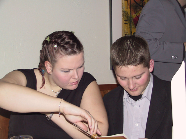 118-1826_IMG