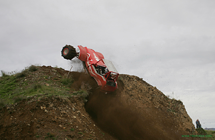 MT8V7206