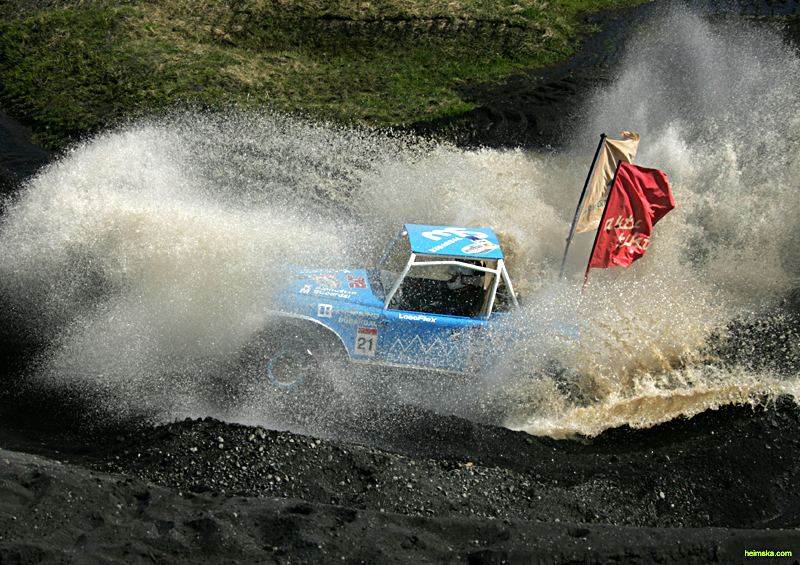MT8V9320
