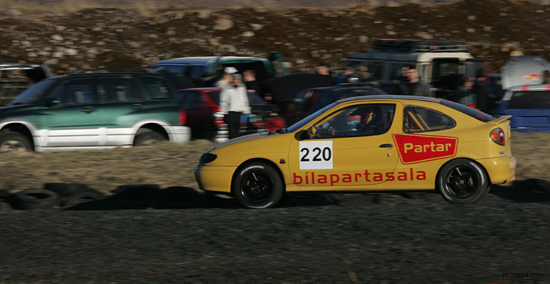 MT8V7715