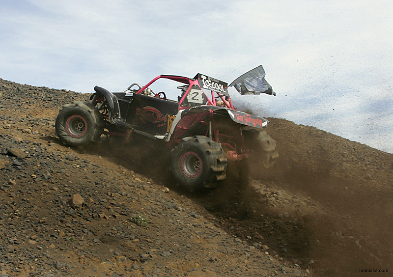 MT8V4576