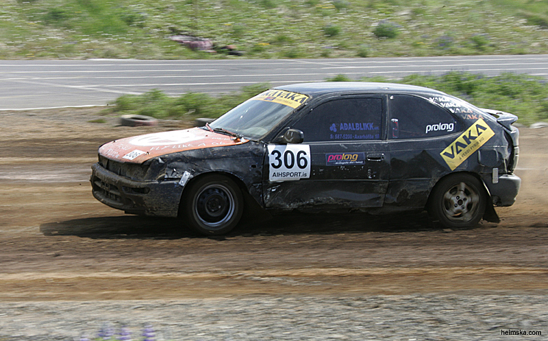 MT8V4942