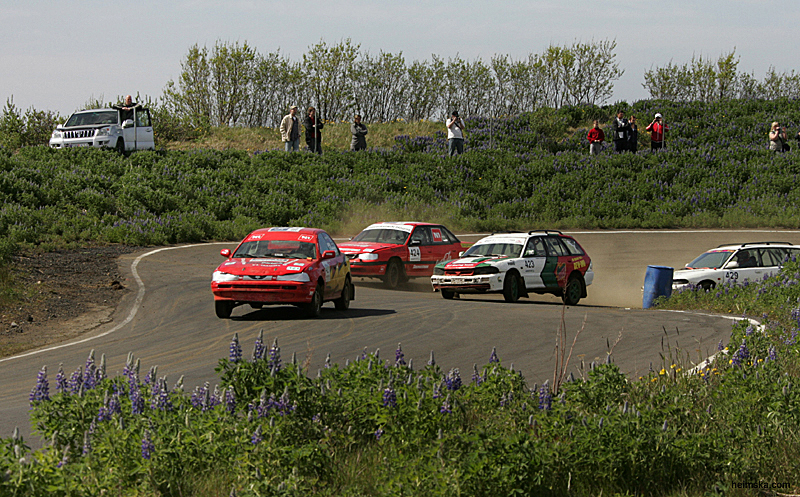 MT8V4957