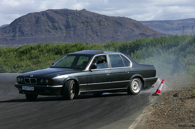 MT8V8117