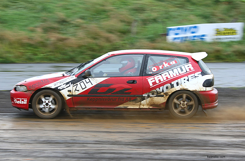 3S7C0926