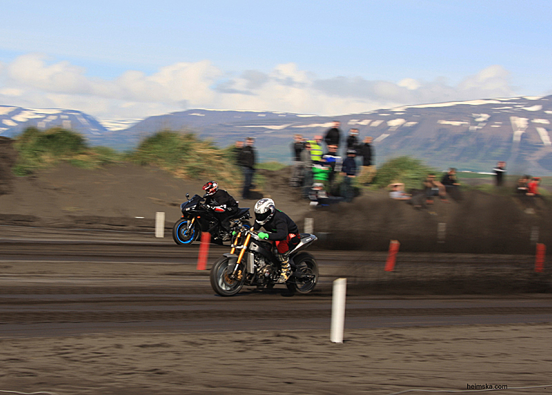 3S7C9243