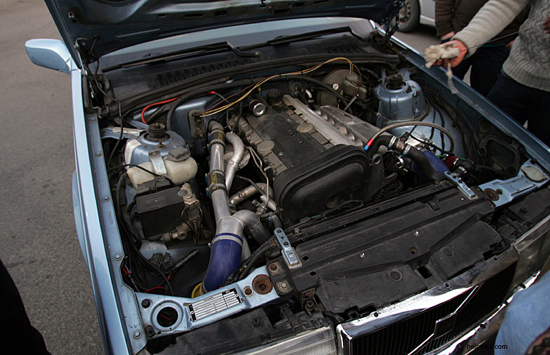 MT8V7854